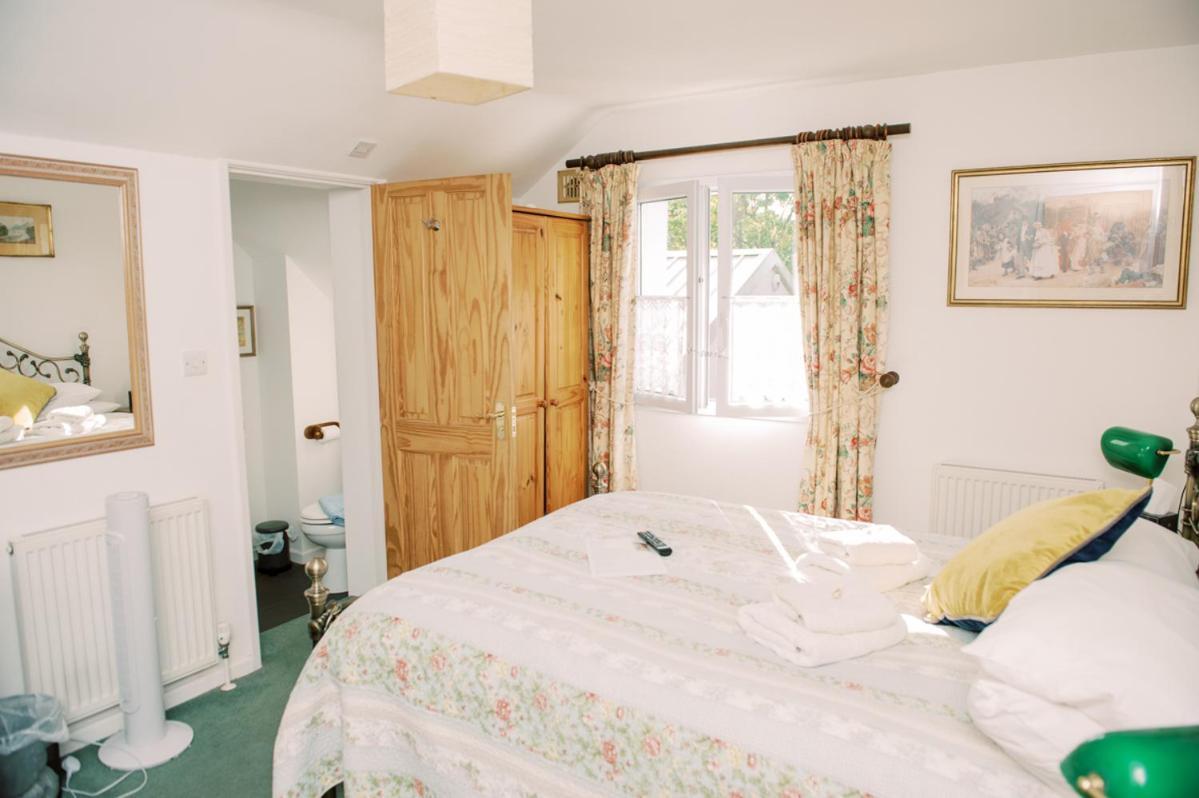 4 Lyndhurst Rd Brockenhurst Eksteriør billede