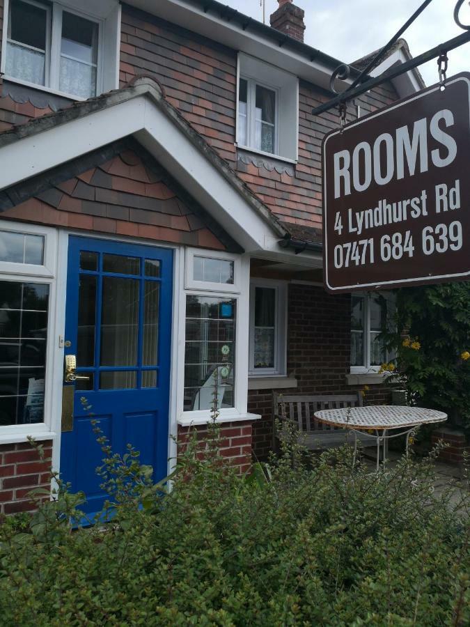 4 Lyndhurst Rd Brockenhurst Eksteriør billede